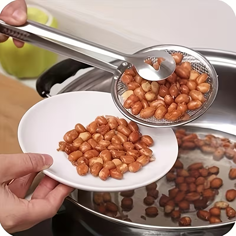 Extended Stainless Steel Oil Spoon Filter | Multifunctional Non-Stick Mesh Oil Pan Clamp, Suitable for Stir Frying and Oil Draining, All-Season Use, Kitchen Supplies