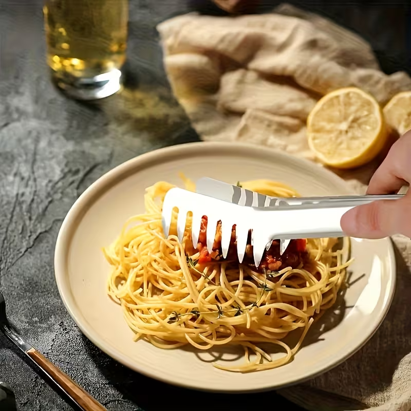 Stainless Steel Pasta Tongs, Suitable for Buffet And Home Dining, Durable Kitchen Utensils, Steak Tongs, Vegetable And Fruit Grabbers, Ice Pickers, Halloween, Christmas, New Year Holiday Supplies, Autumn And Winter Seasonal Additions, 1pc